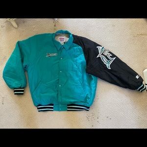 starter diamond collection 90’ Florida Marlins button up jacket Large